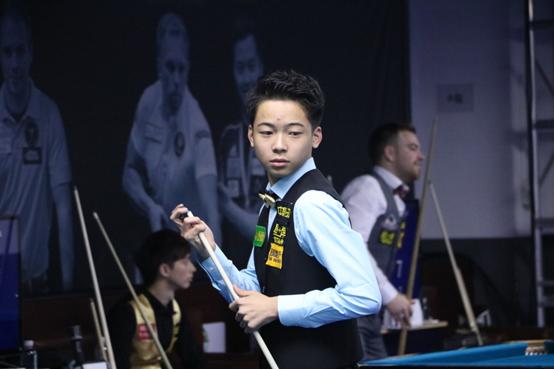 曼市就展现 曼市就展现